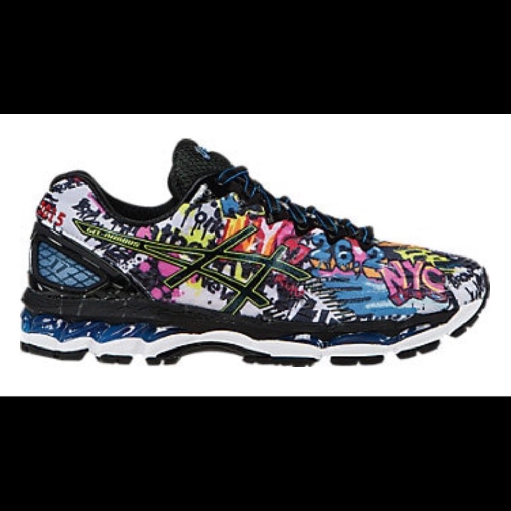 RARE ASICS New York City Marathon Gel Nimbus 17